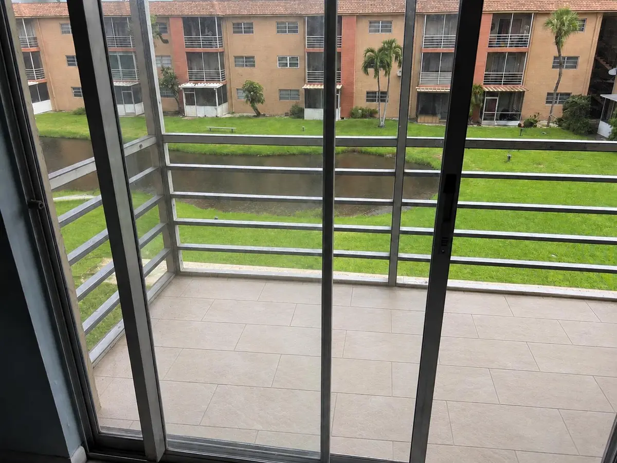 4191 NW 26 STREET #370, LAUDERHILL at 4191 NW 26TH Street 370, Lauderhill