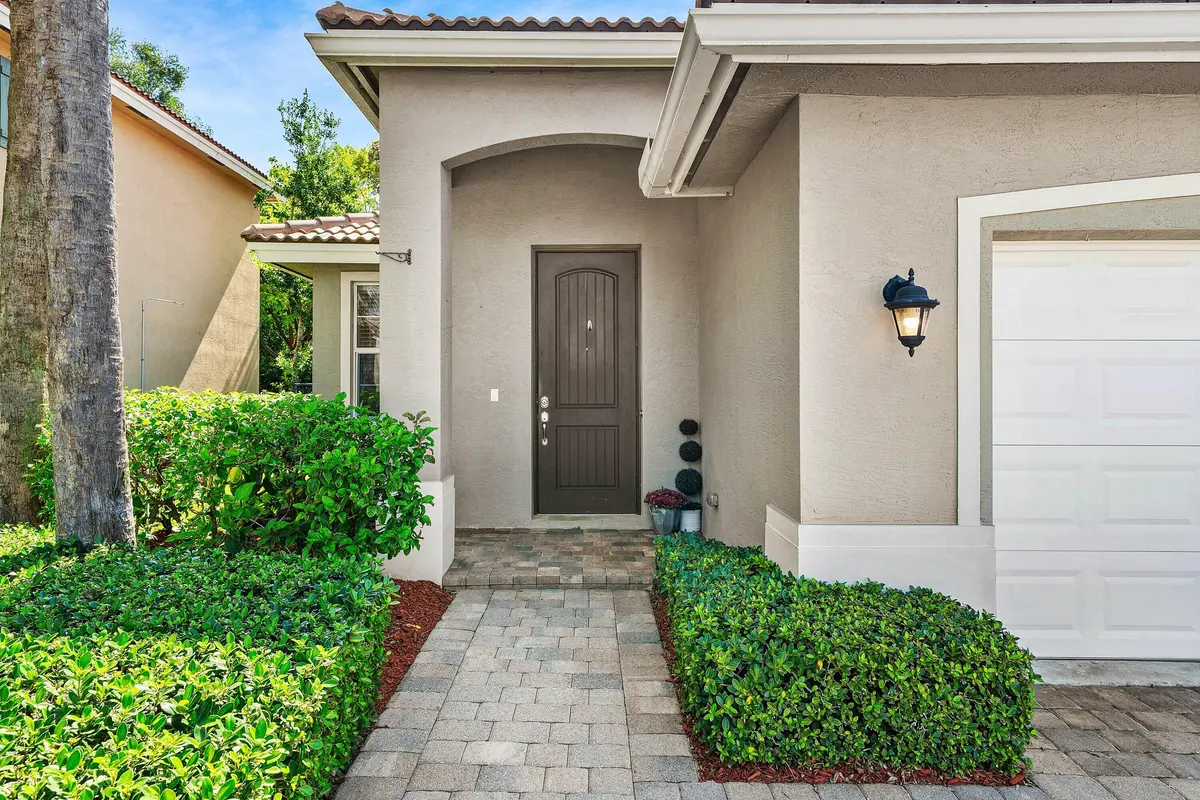 004-5613CarandayPalmDrive-LakeWorth-FL-3 at 5613 Caranday Palm Drive, Greenacres