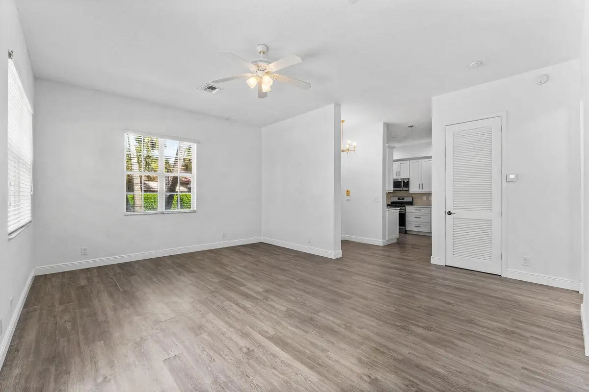 010-542TomahawkCourt-PalmBeachGardens-FL at 542 TOMAHAWK Court, Palm Beach Gardens