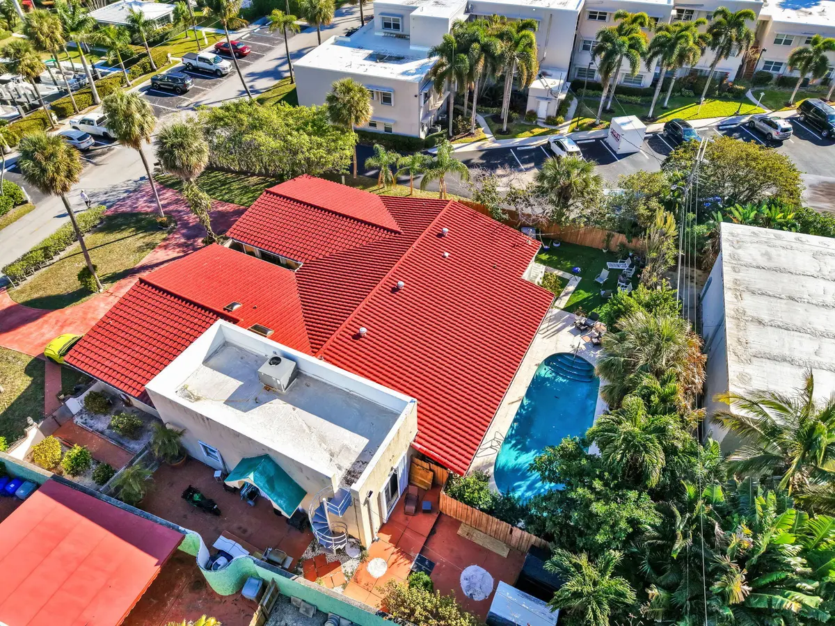 3-web-or-mls-DJI_20260210093455_0061_D at 3304 SE 11TH Street, Pompano Beach