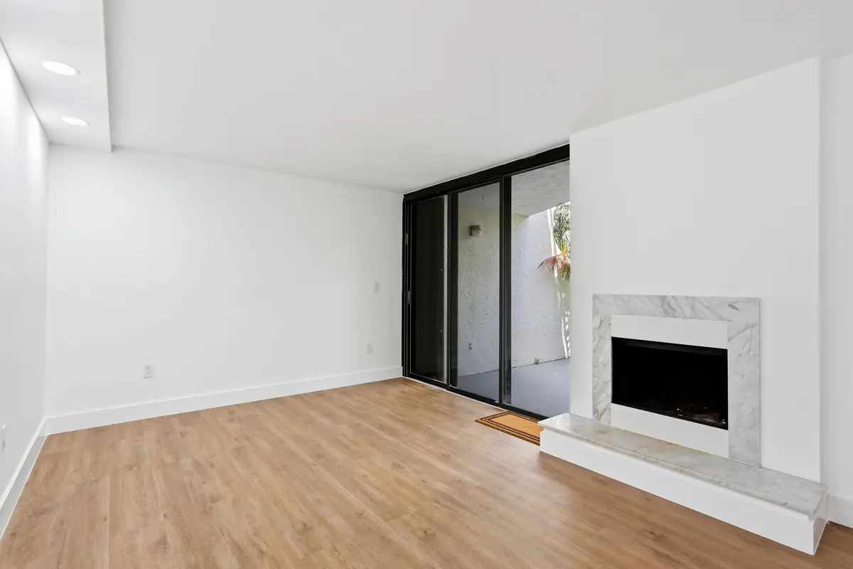 lower level bedroom at 1222 Hillsboro Mile 15, Hillsboro Beach