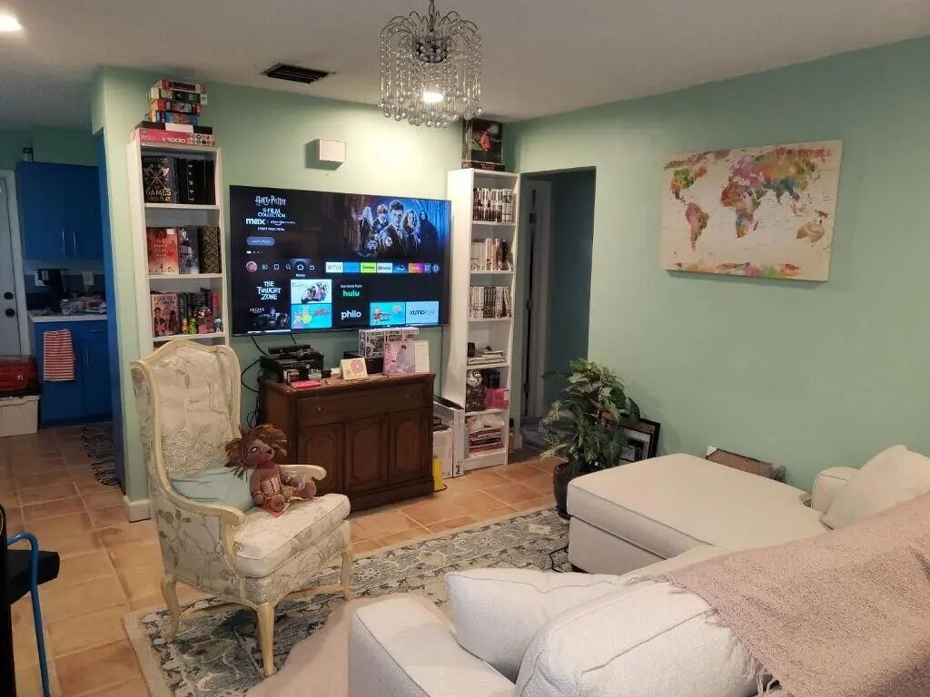 22 SW 9th ST living at 22 SW 9TH Street 1-2, Hallandale Beach