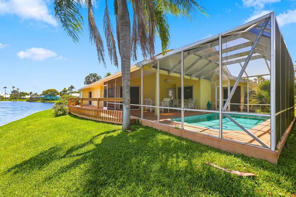 Back of Structure at 10461 SE AMBERJACK Court, Hobe Sound