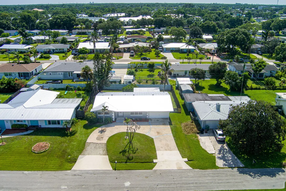 MAX_0003 at 415 Willows Avenue, Port St. Lucie