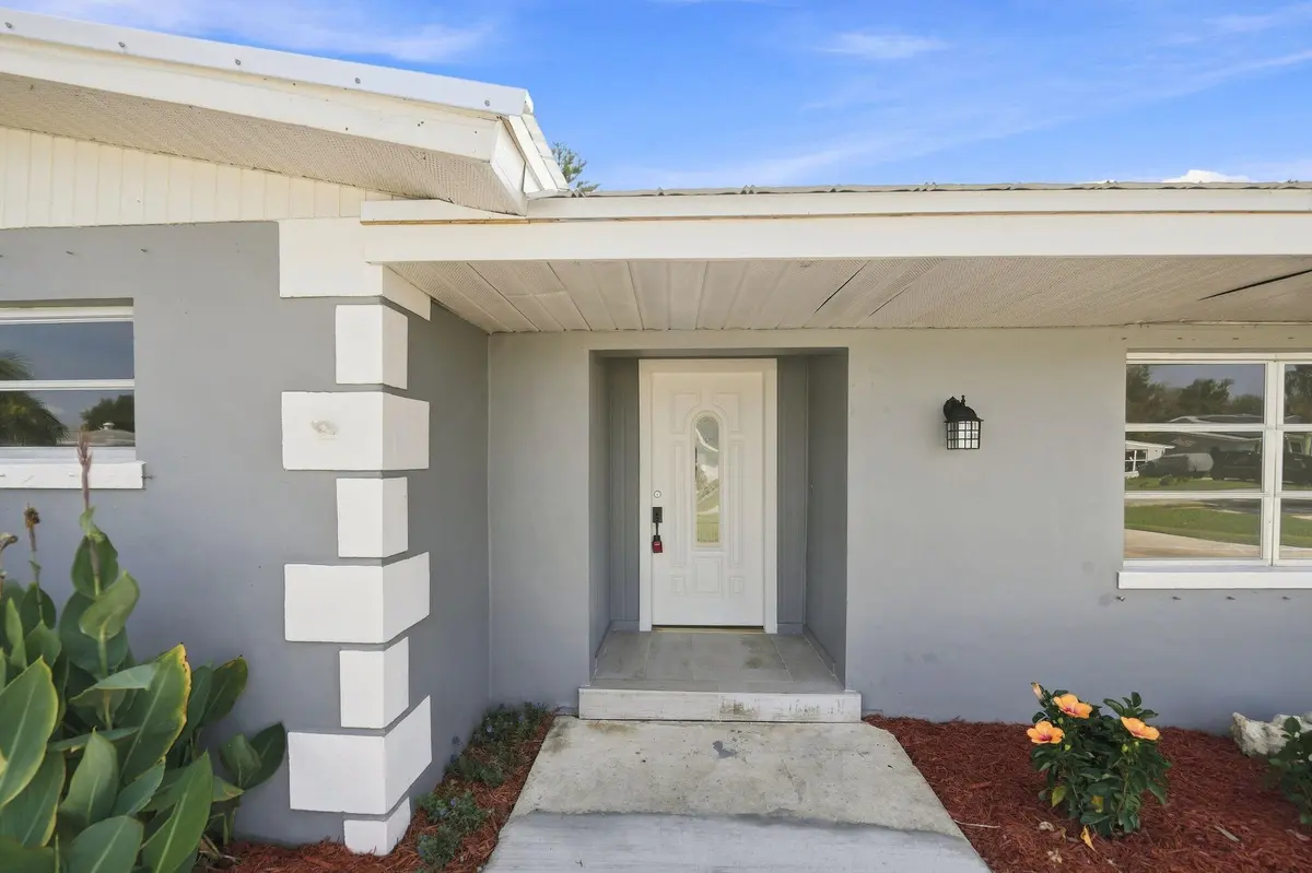 _DSC5100 at 415 Willows Avenue, Port St. Lucie