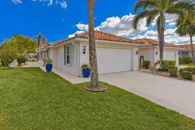 8285 SE Double Tree Drive, Hobe Sound – Villa for sale