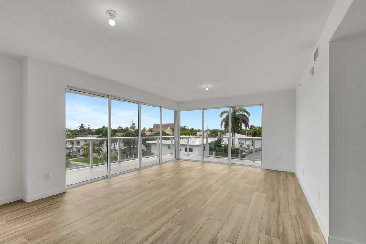 6-web-or-mls-Apartment (7) at 117 Lake Avenue Unit 304, Lake Worth Beach