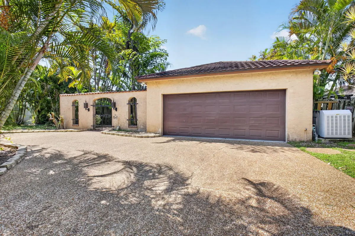 4-web-or-mls-DSC_1042 at 5688 WIND DRIFT Lane, Boca Raton
