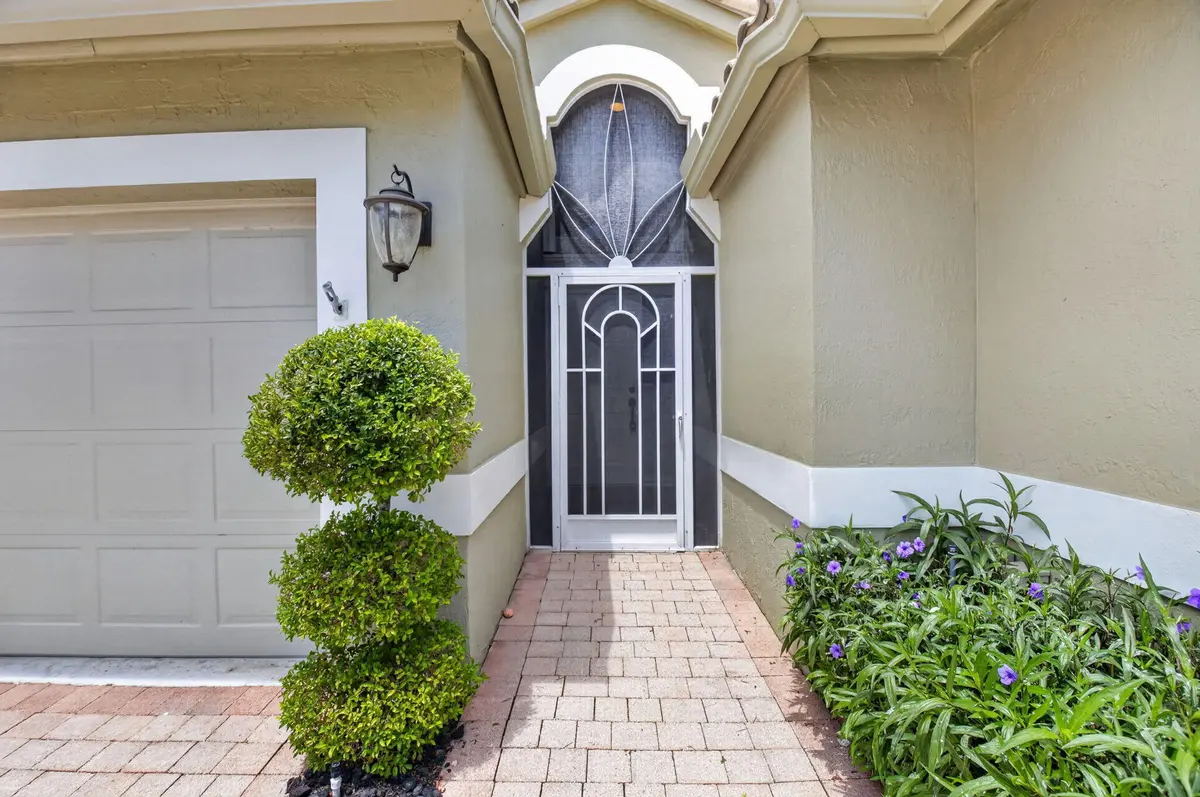 Front Entry at 6839 Lismore Avenue, Boynton Beach