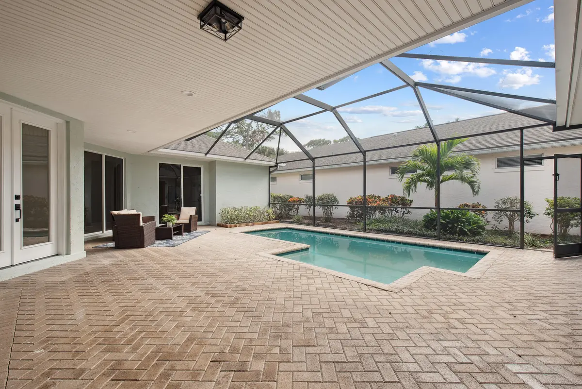 Pool at 1018 CAROLINA Circle, Vero Beach