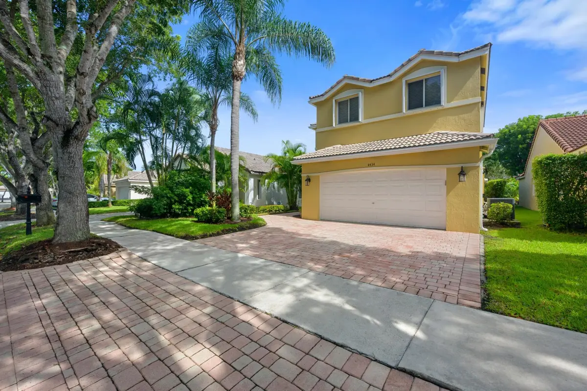 24 (Custom) at 4434 Mahogany Ridge Drive, Weston