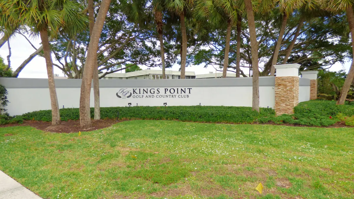 Kings Point front exterior entrance 2 at 464 Piedmont J, Delray Beach
