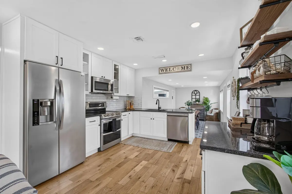 12-web-or-mls-5D1A2270 at 1305 N Palmway, Lake Worth Beach