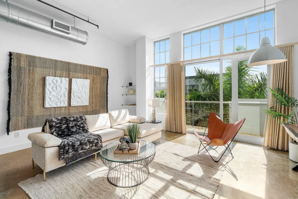 living room at 180 NE 4TH Avenue 406, Delray Beach