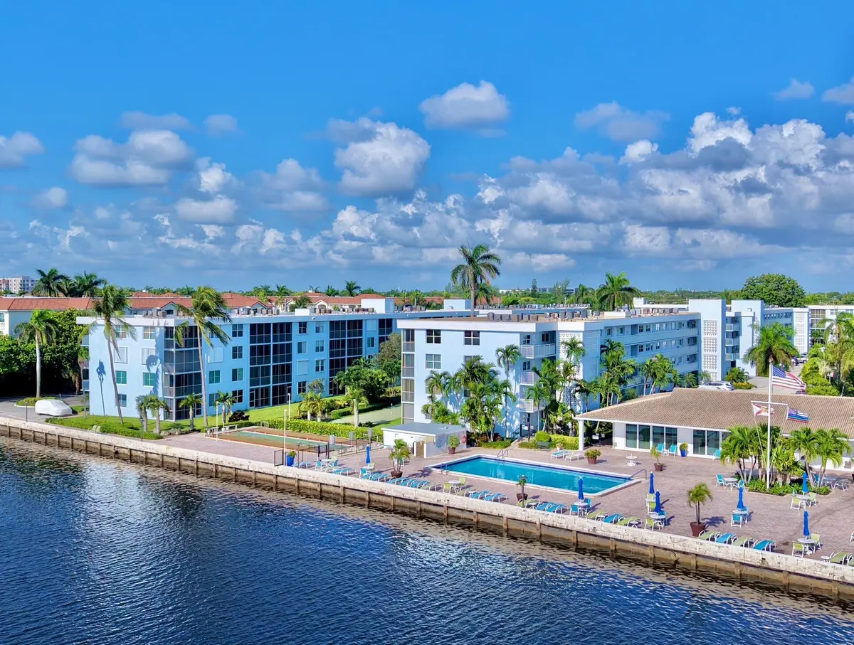 image2 at 2010 S Federal Highway 202, Boynton Beach