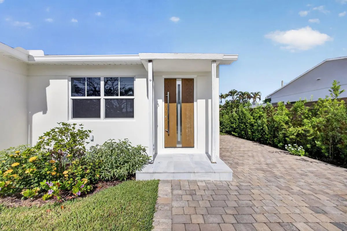 10-web-or-mls-5D1A1848 at 1309 N PALMWAY, Lake Worth Beach