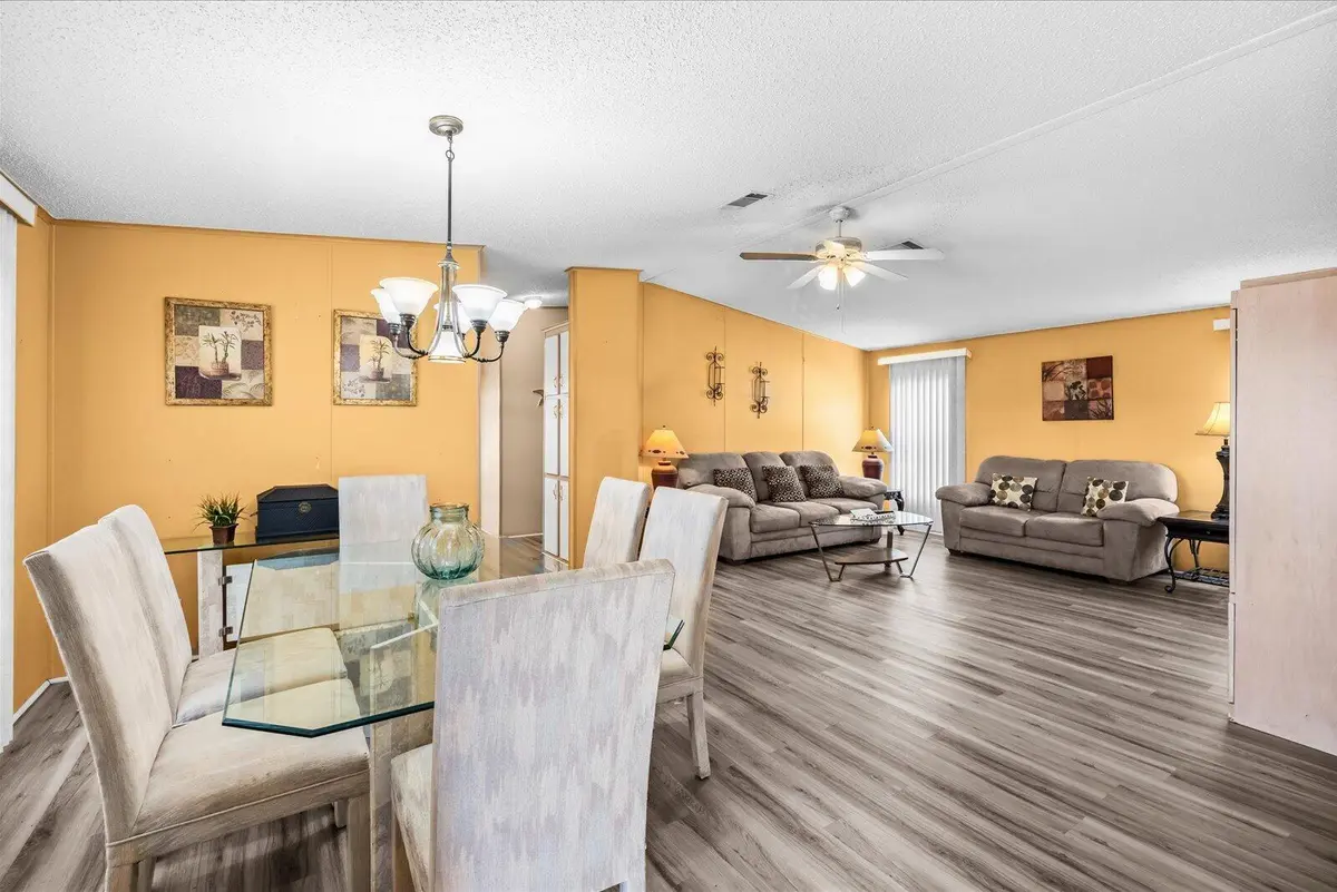 04-sat in-1 at 3793 Satinwood Court, Port St. Lucie
