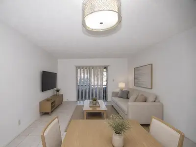 257 S CYPRESS Road 406, Pompano Beach – sold