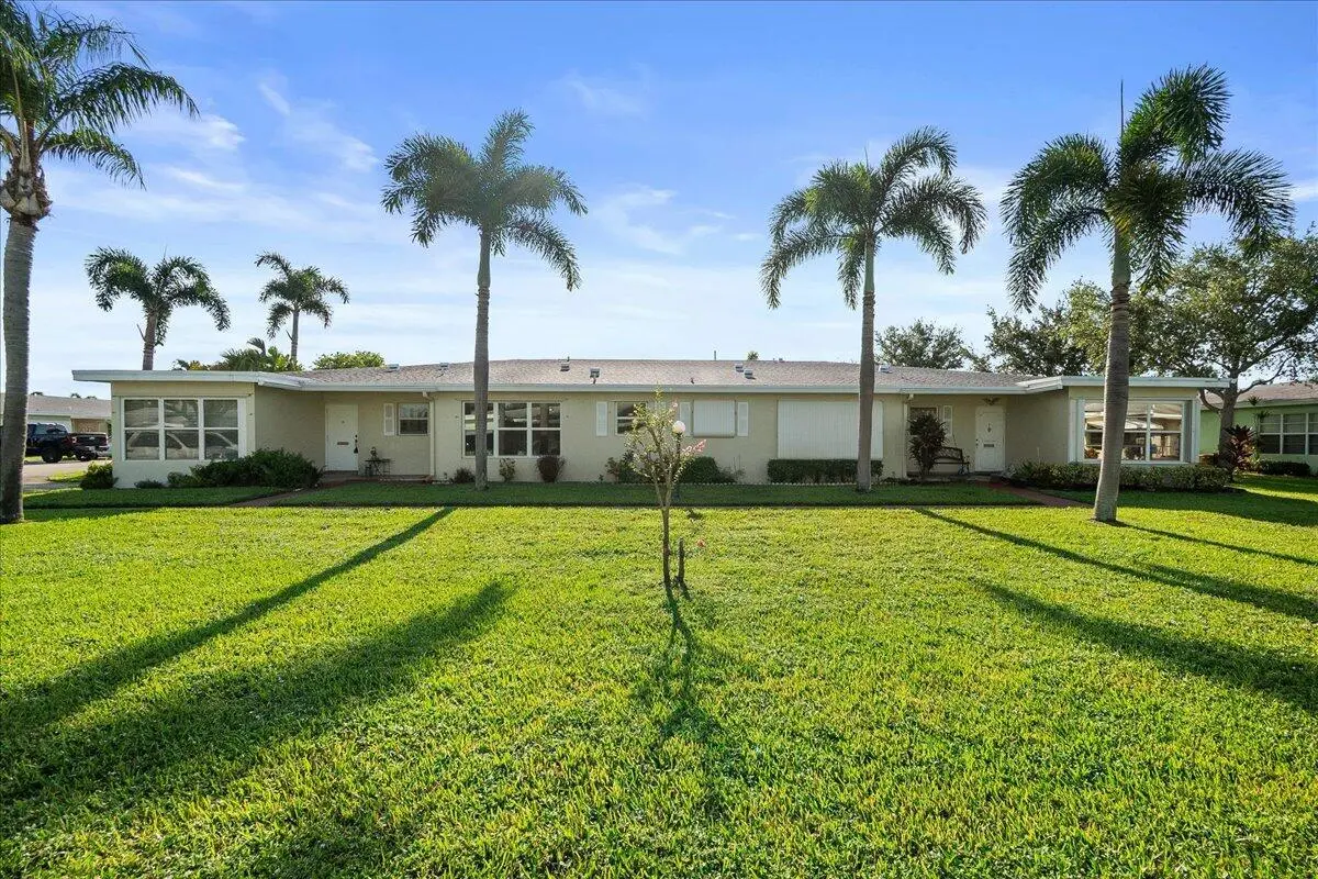 01-JLC_3440 at 220 COUNTRY Lane B, Boynton Beach