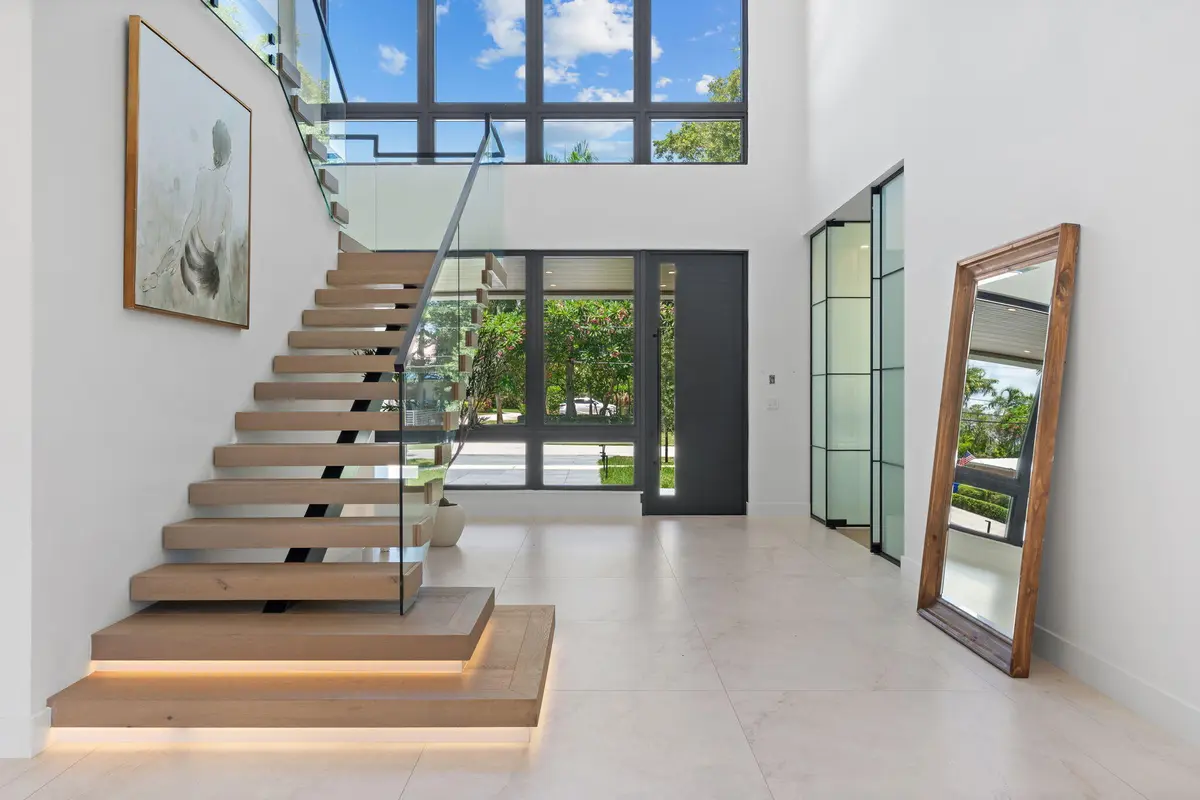 15-web-or-mls-DSC01417 at 2506 NE 14TH Street, Fort Lauderdale