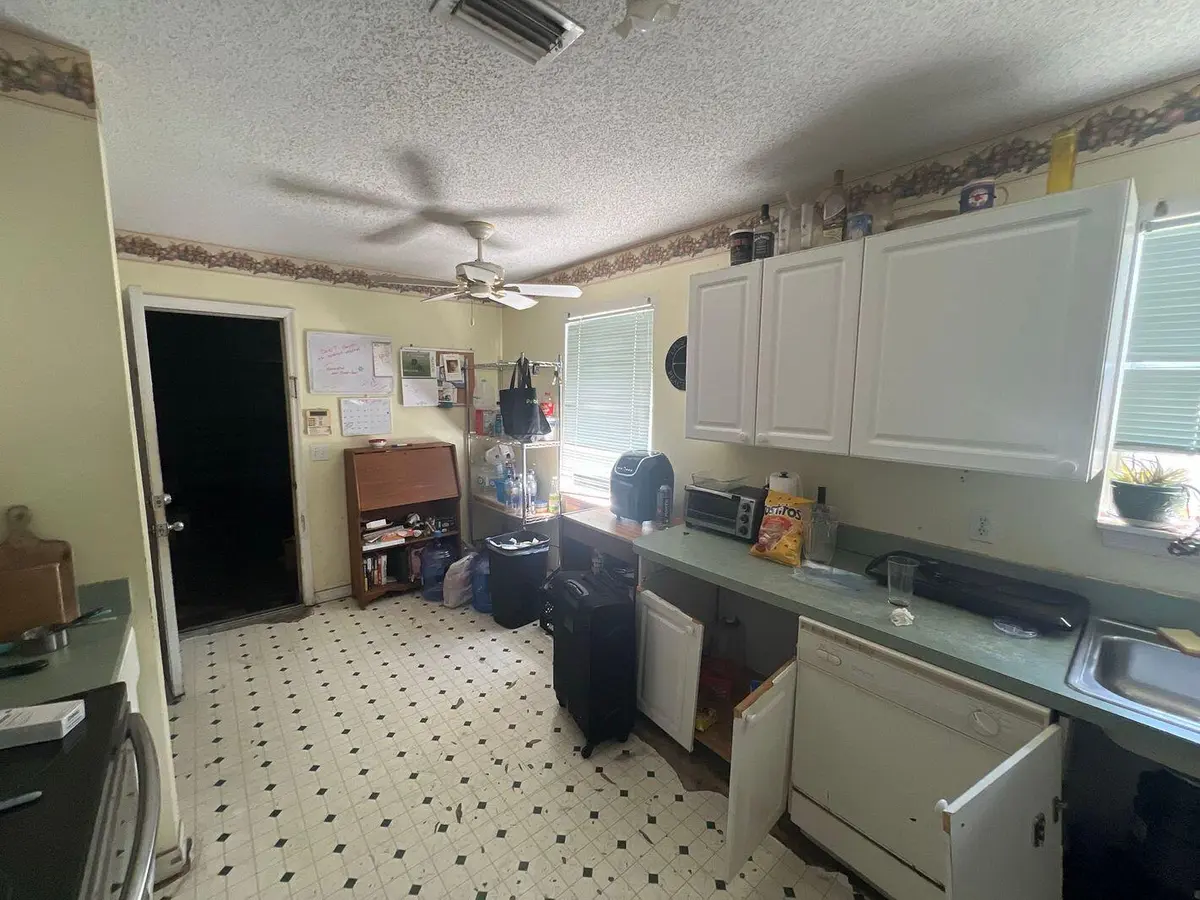 2210 SE GRAND Drive, Port St. Lucie, FL – photo 6