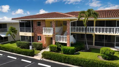 2121 NE 68TH Street 201, Fort Lauderdale – Condominium for sale