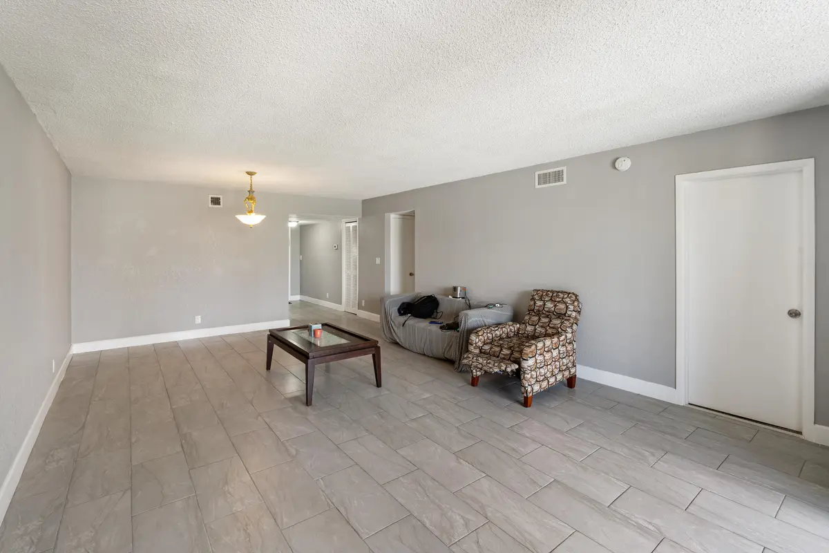 2850 Forest Hills  Boulevard 211, Coral Springs, FL – photo 7