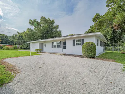 2075 37TH Avenue B, Vero Beach – Single Family Residence for rent