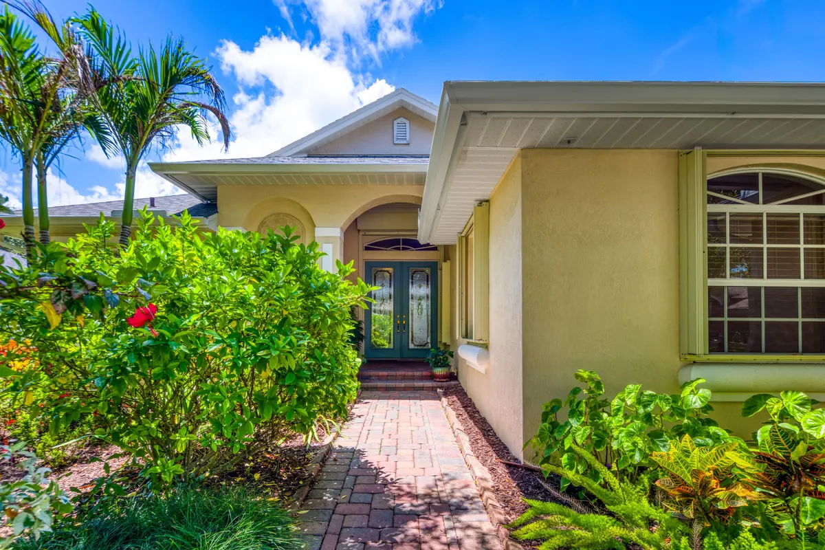4220 Abington Woods Circle New-3 at 4220 ABINGTON WOODS Circle, Vero Beach