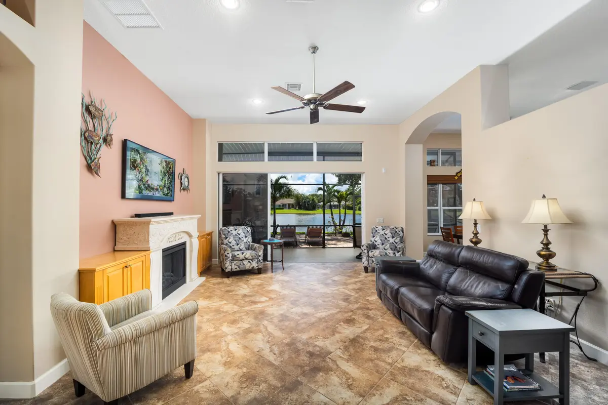 4220 Abington Woods Circle New-4 at 4220 ABINGTON WOODS Circle, Vero Beach