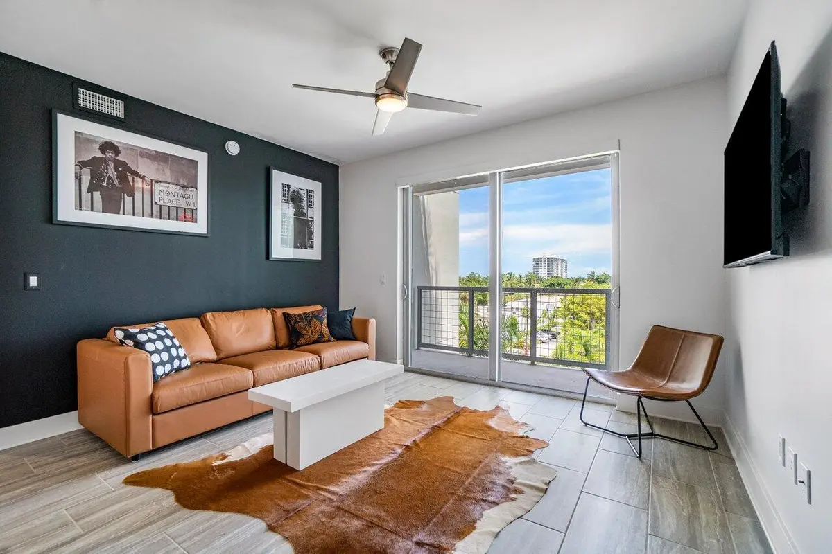 007-236Southeast5thAvenue-DelrayBeach-FL at 236 SE Fifth Avenue 303, Delray Beach