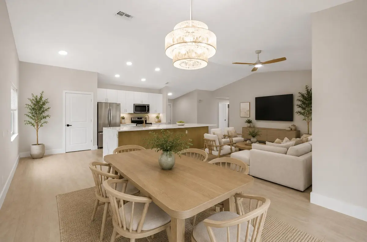Texas Trail Dining Area virtually staged at 7620 Texas Trail, Boca Raton