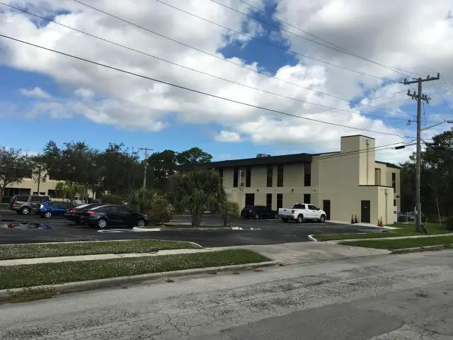 20201009154920637614000000-o at 2011 S 25TH Street 216, Fort Pierce