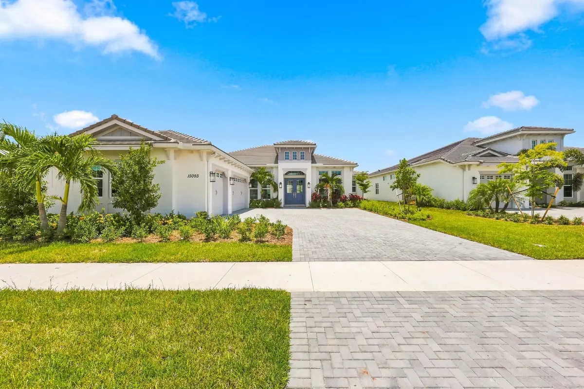 1_453a7482 at 15093 Wildwood Circle, Westlake