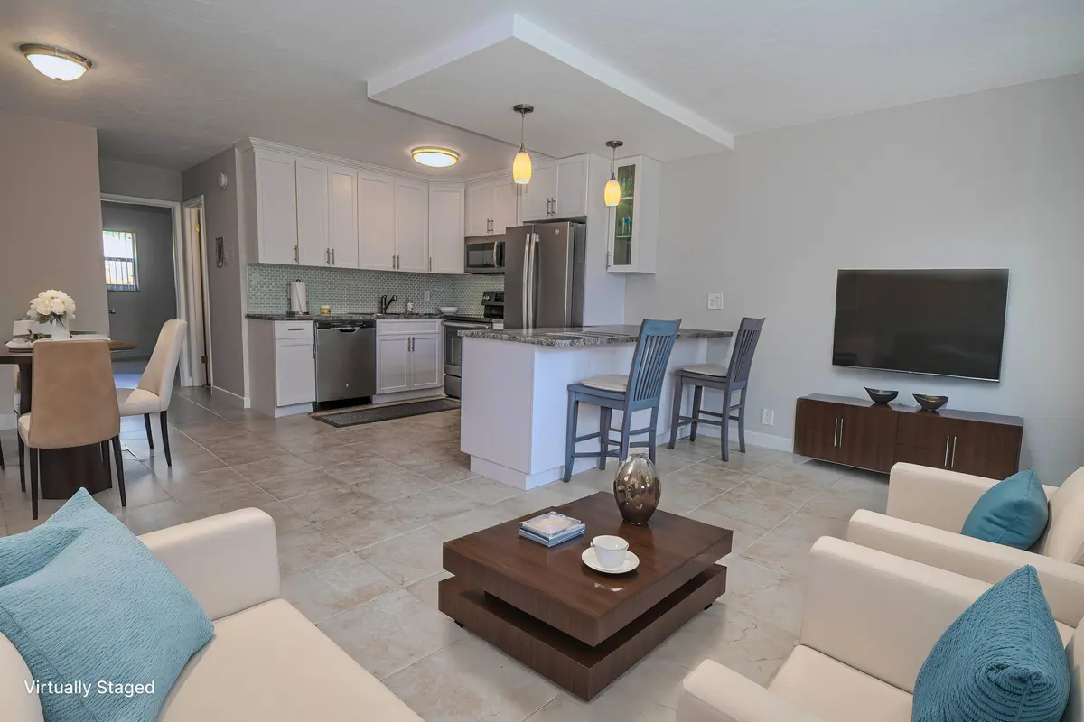 _Z720332 - Living Room - Standard - 5 at 401 N J Street 5, Lake Worth Beach