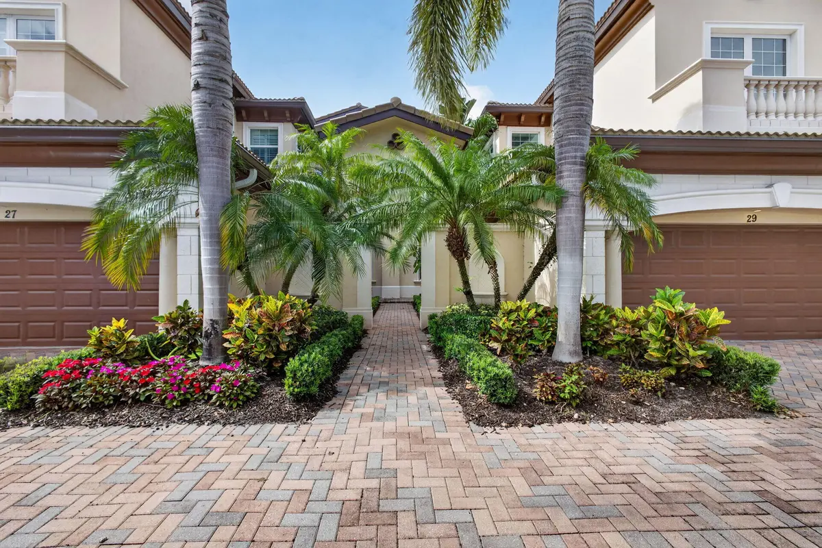 4-web-or-mls-5D1A3537 at 111 Tresana Boulevard 29, Jupiter