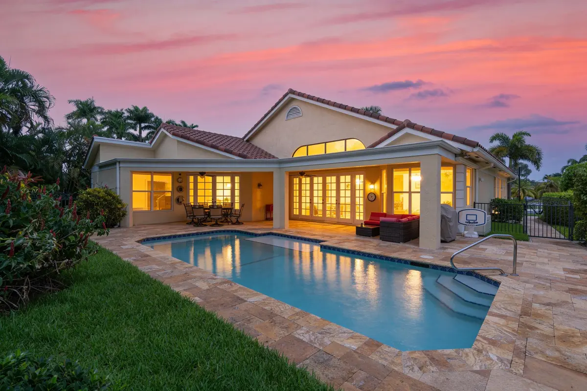 Twlight at 7795 LA CORNICHE Circle, Boca Raton