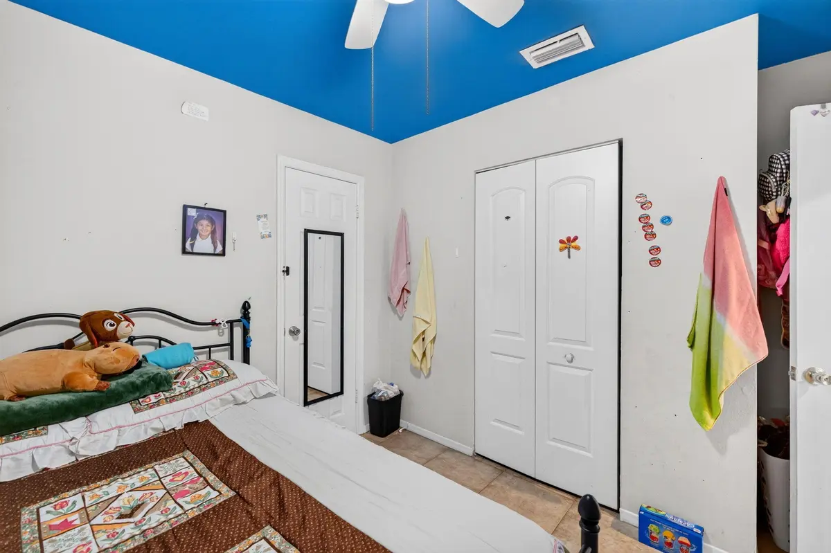 29-web-or-mls-699A9736 at 1501 NW 41ST Street, Oakland Park