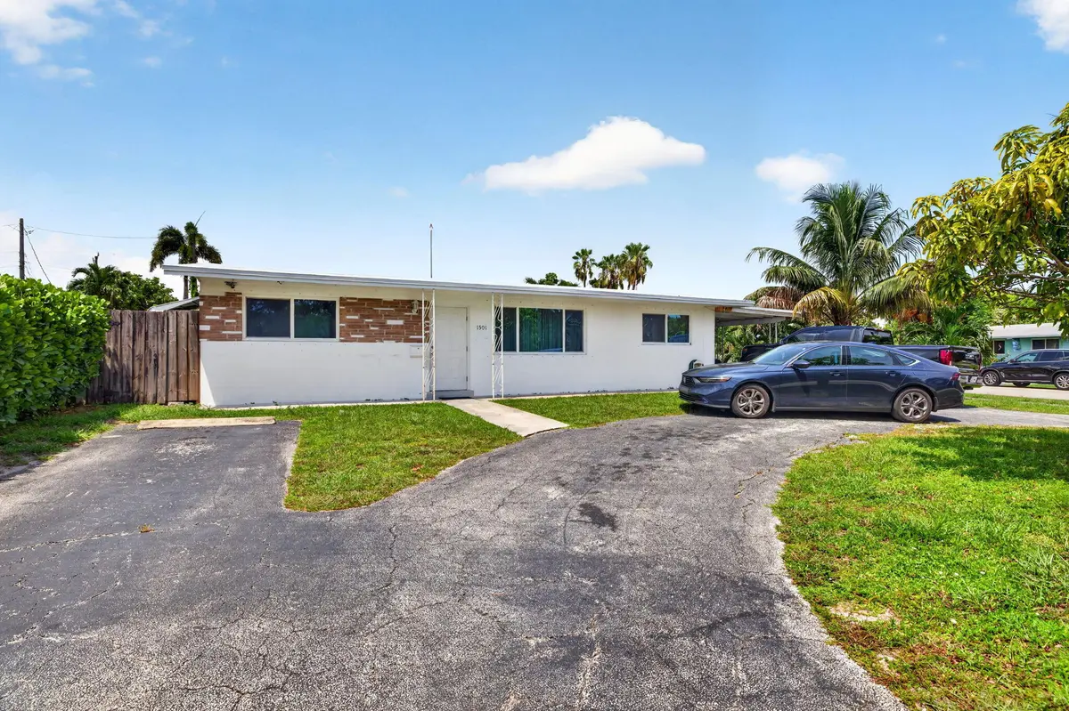 1-web-or-mls-699A9521 at 1501 NW 41ST Street, Oakland Park