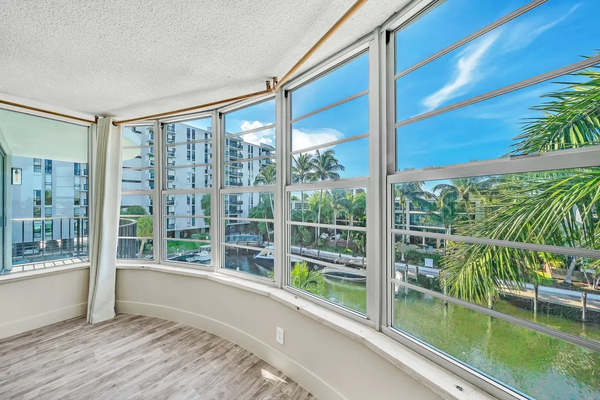 Sun Room at 3051 NE 48TH Street 301, Fort Lauderdale