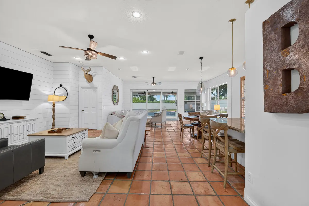 Living area at 218 HAMPTON Court, Jupiter