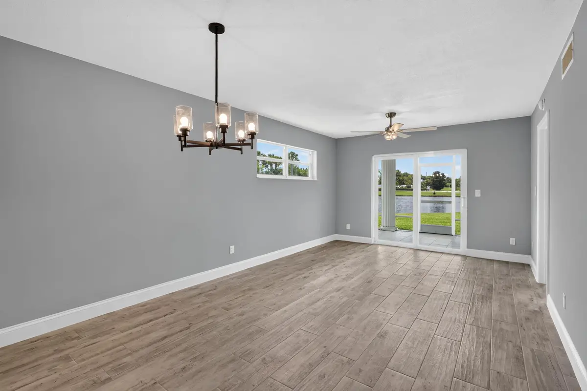 7-web-or-mls-5P1A4303 at 203 Grove Isle Circle, Vero Beach