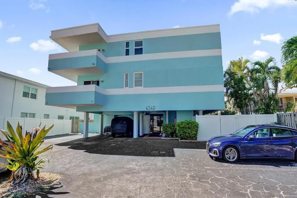 Photo 2 at 4549 N Ocean Drive 1, Lauderdale-By-The-Sea