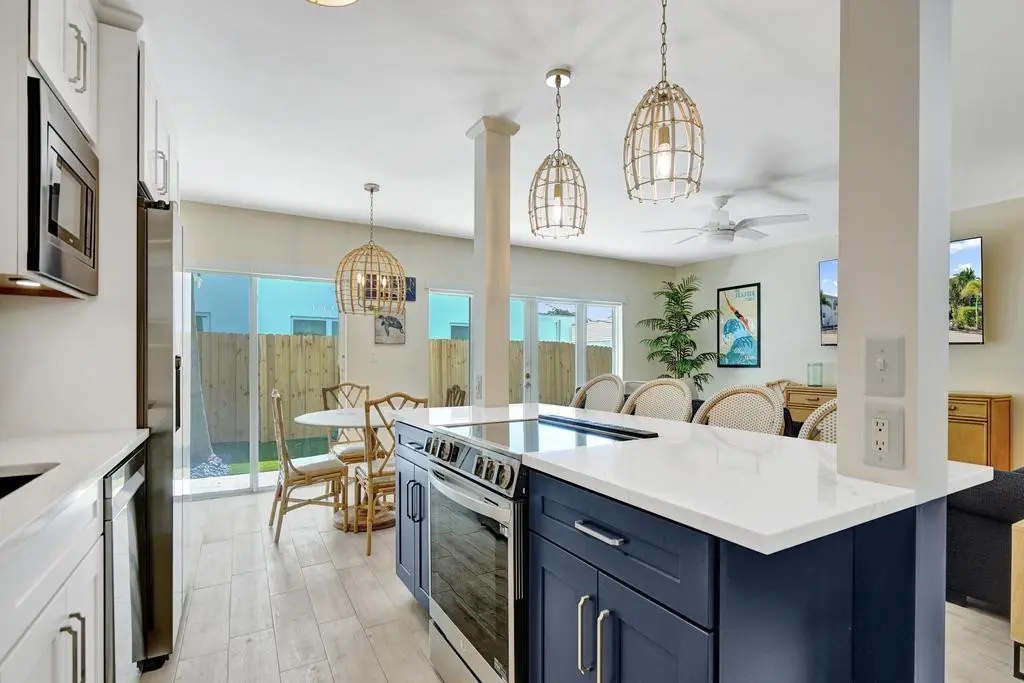 Photo 5 at 4549 N Ocean Drive 1, Lauderdale-By-The-Sea