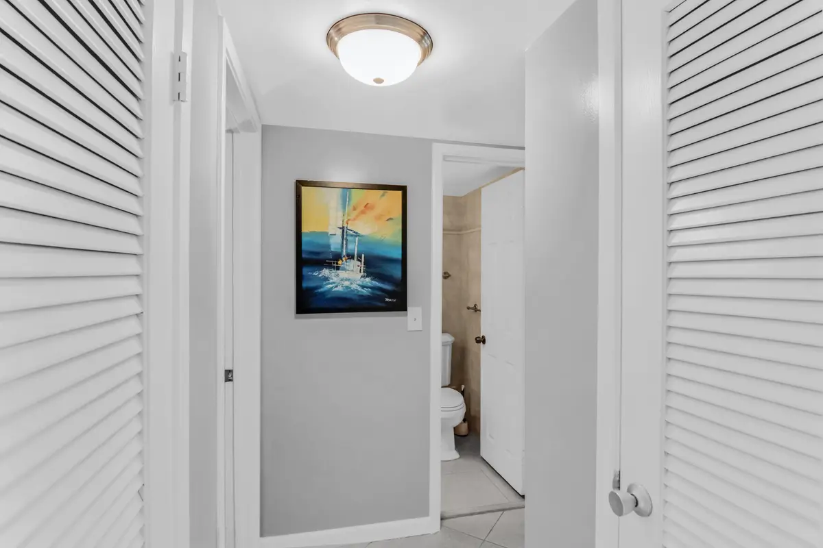 IMG_3658 at 139 SUNRISE Avenue 103, Palm Beach
