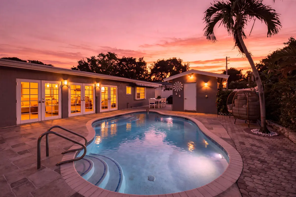 3_002_dji_20260813140443_0422_d_5813 at 2511 NE 20th Avenue, Lighthouse Point
