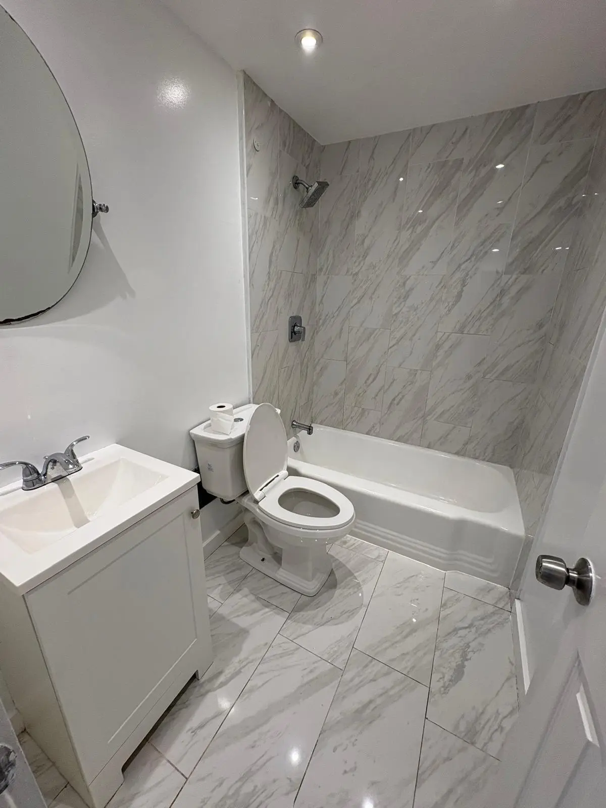 WhatsApp Image 2026-03-19 at 11.06.25 AM at 600 NE 46TH Court 5, Oakland Park