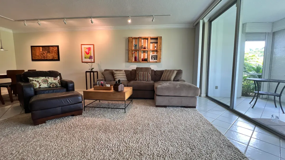 IMG_0732 at 4017 N CYPRESS Drive 101, Pompano Beach