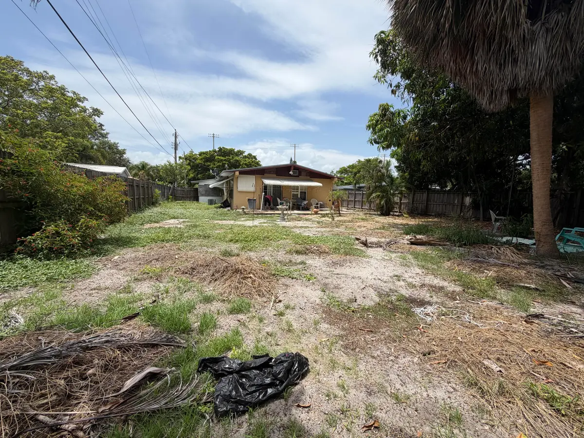 IMG_3545 at 406 NE 18TH Avenue, Pompano Beach