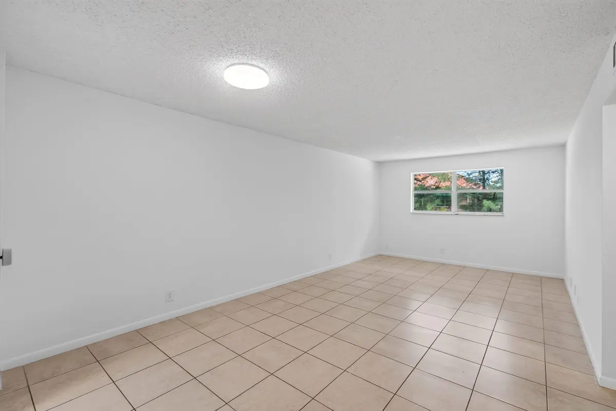North Exposure at 450 SW 2ND Avenue 205, Boca Raton
